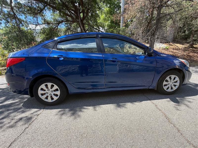 Used 2016 Hyundai Accent SE w/ Option Group 02 FWD image 8