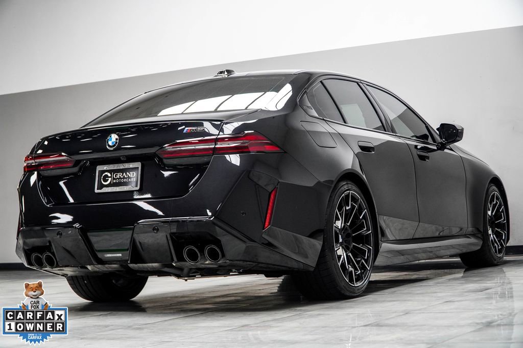 Used 2026 BMW M5 AWD/4WD image 16