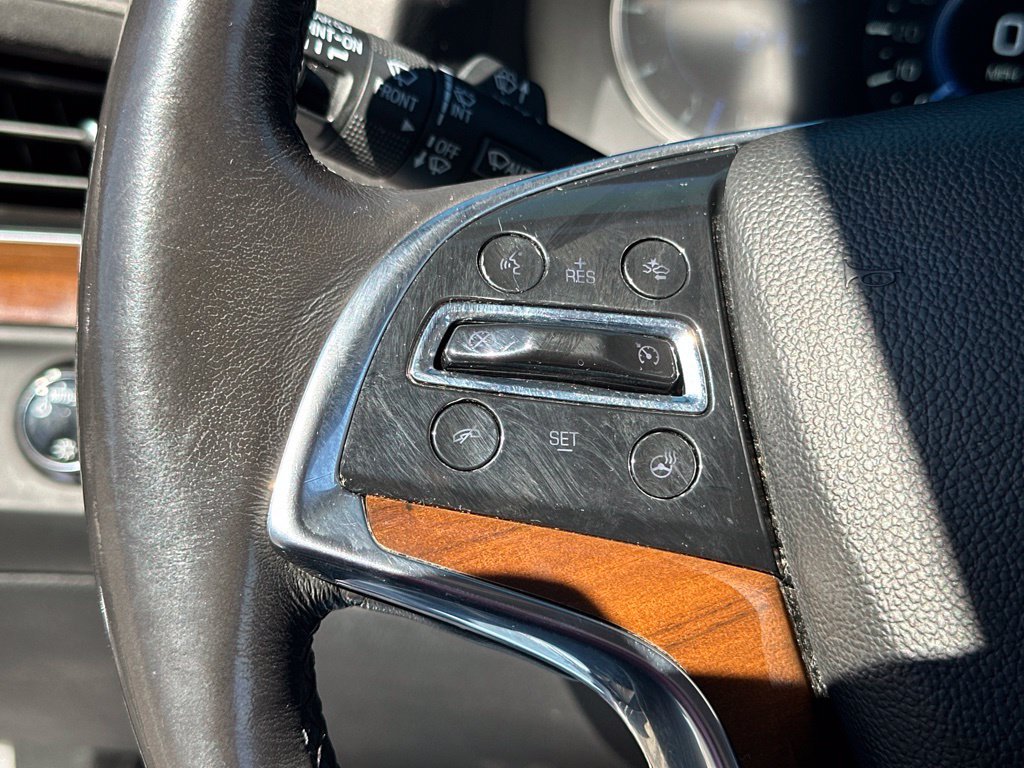 Used 2020 Cadillac Escalade Luxury RWD image 34