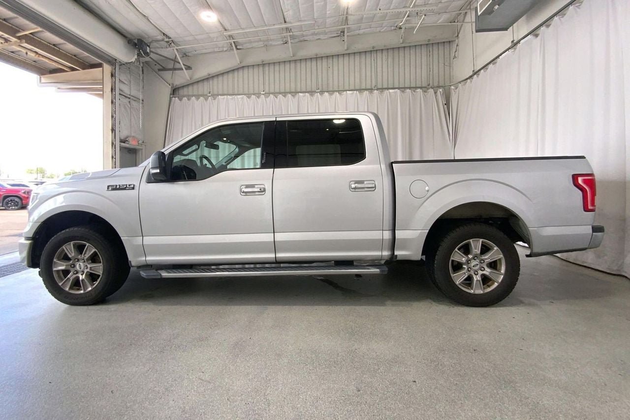 Used 2016 Ford F150 XLT w/ Equipment Group 302A Luxury RWD image 26