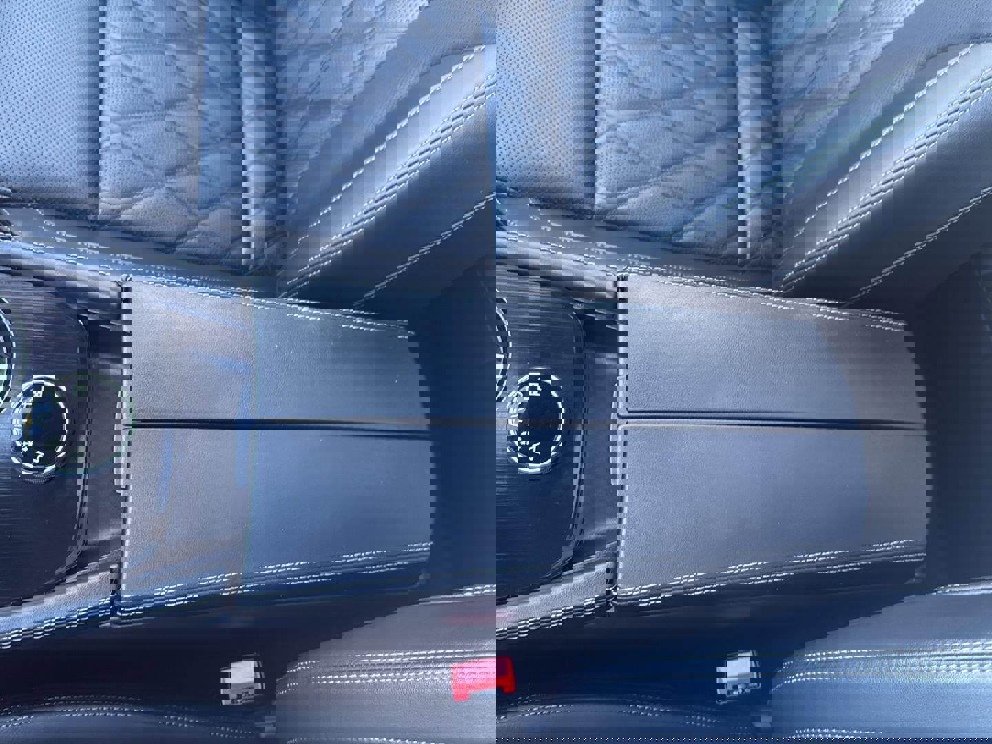 Used 2024 Nissan Rogue Platinum image 25