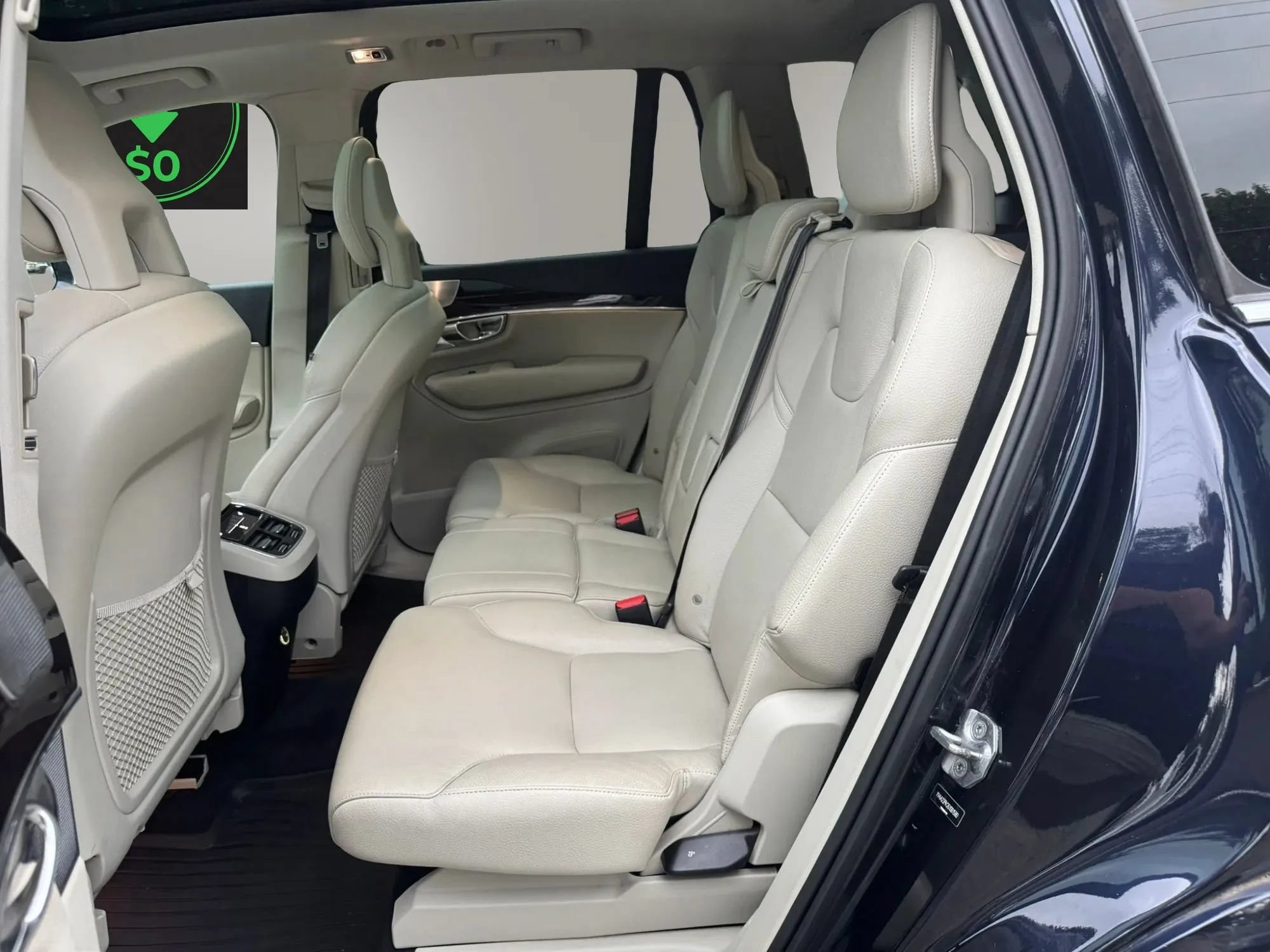 Used 2016 Volvo XC90 T6 Momentum w/ Protection Package Plus AWD/4WD image 24