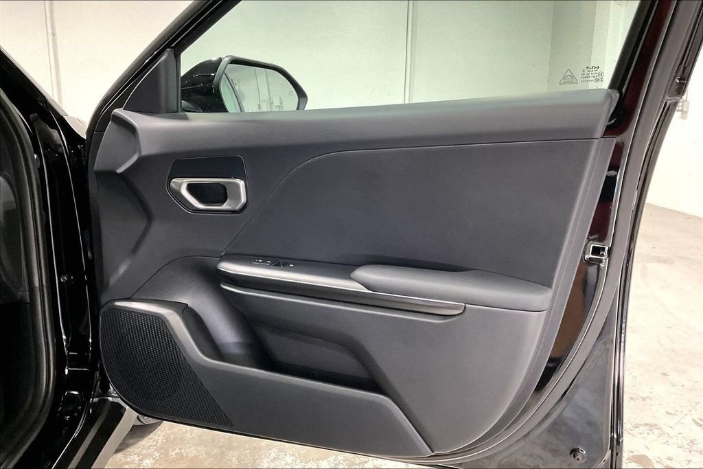 New 2026 Kia K4 FWD image 10
