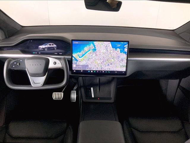 Used 2023 Tesla Model X Plaid image 12