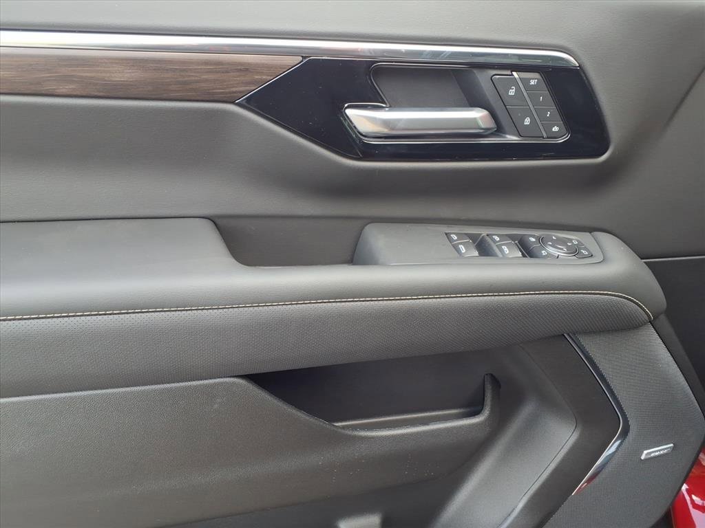 New 2026 Chevrolet Tahoe Premier image 16