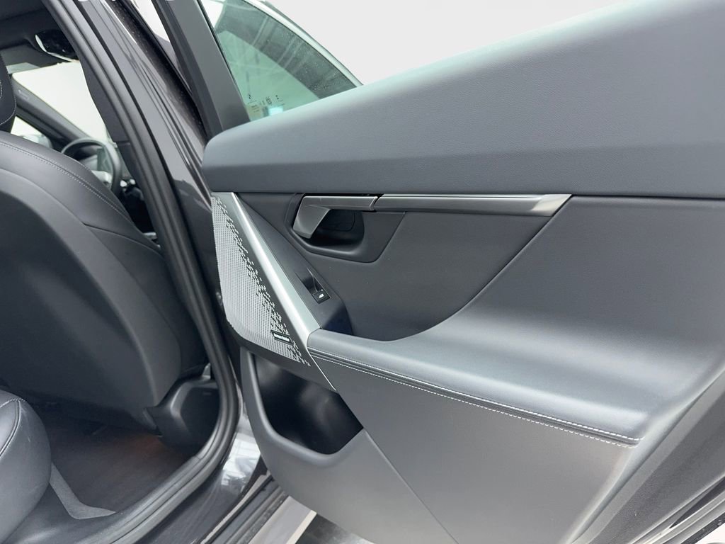 Used 2024 BMW 530i image 52