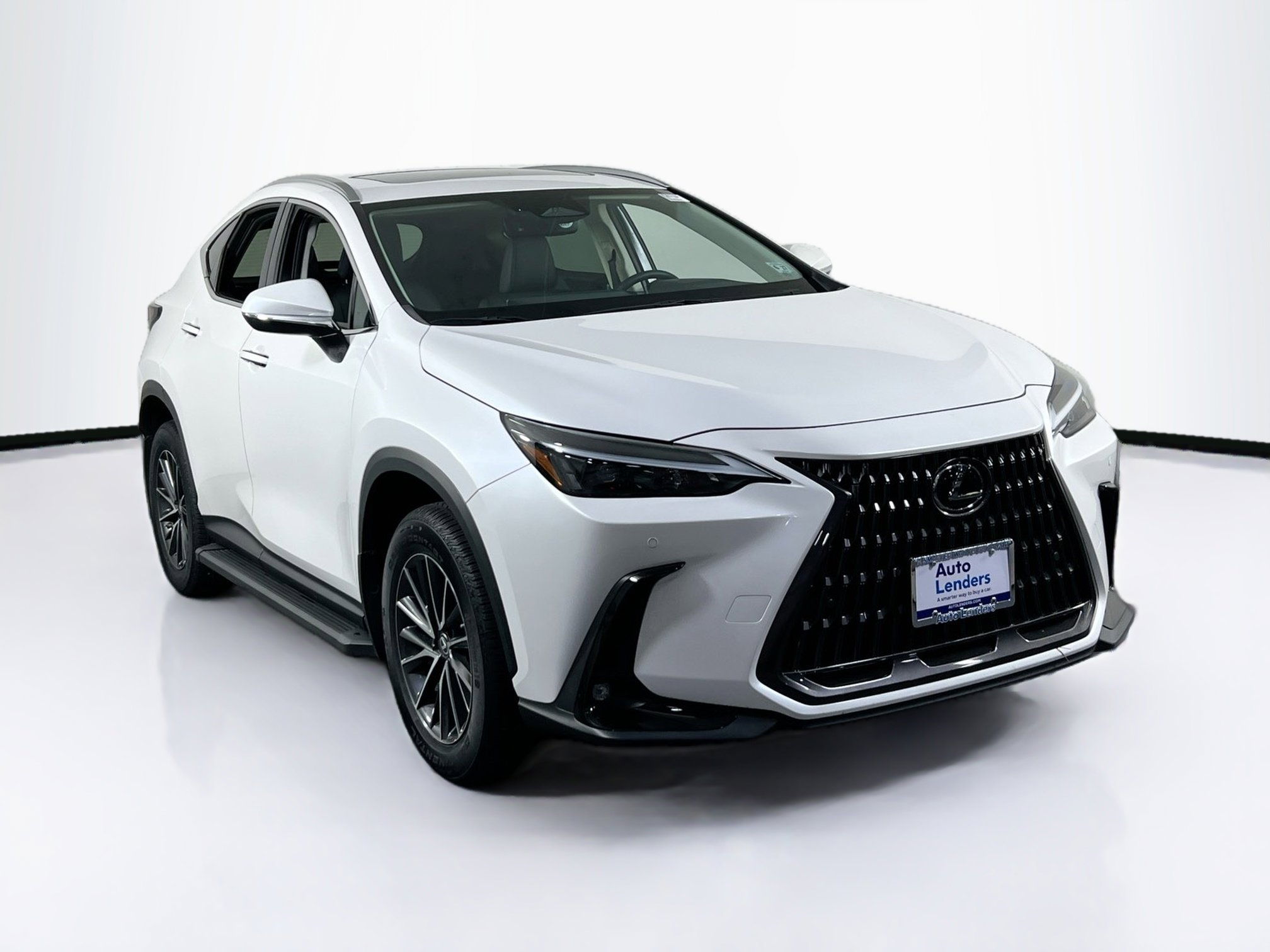 Used 2022 Lexus NX 350h AWD image 3