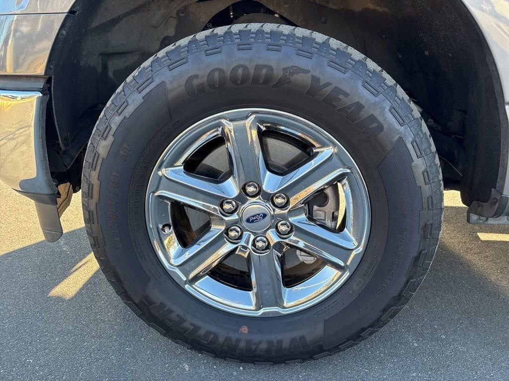 Used 2024 Ford F150 XLT w/ Mobile Office Package image 10