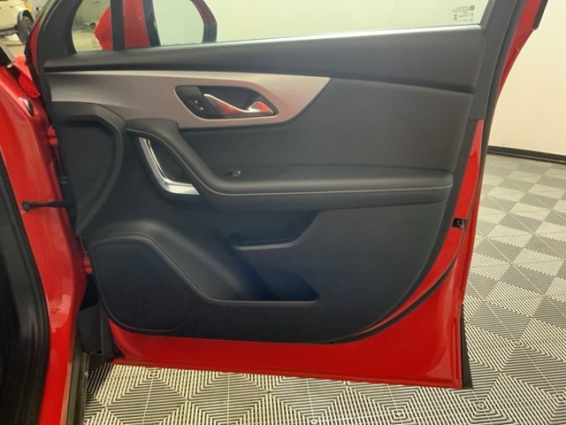 Used 2025 Chevrolet Blazer LT image 28