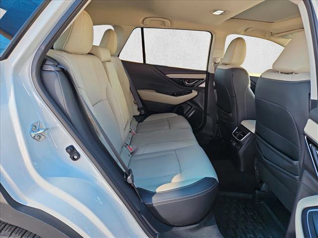 Used 2023 Subaru Outback Limited image 21