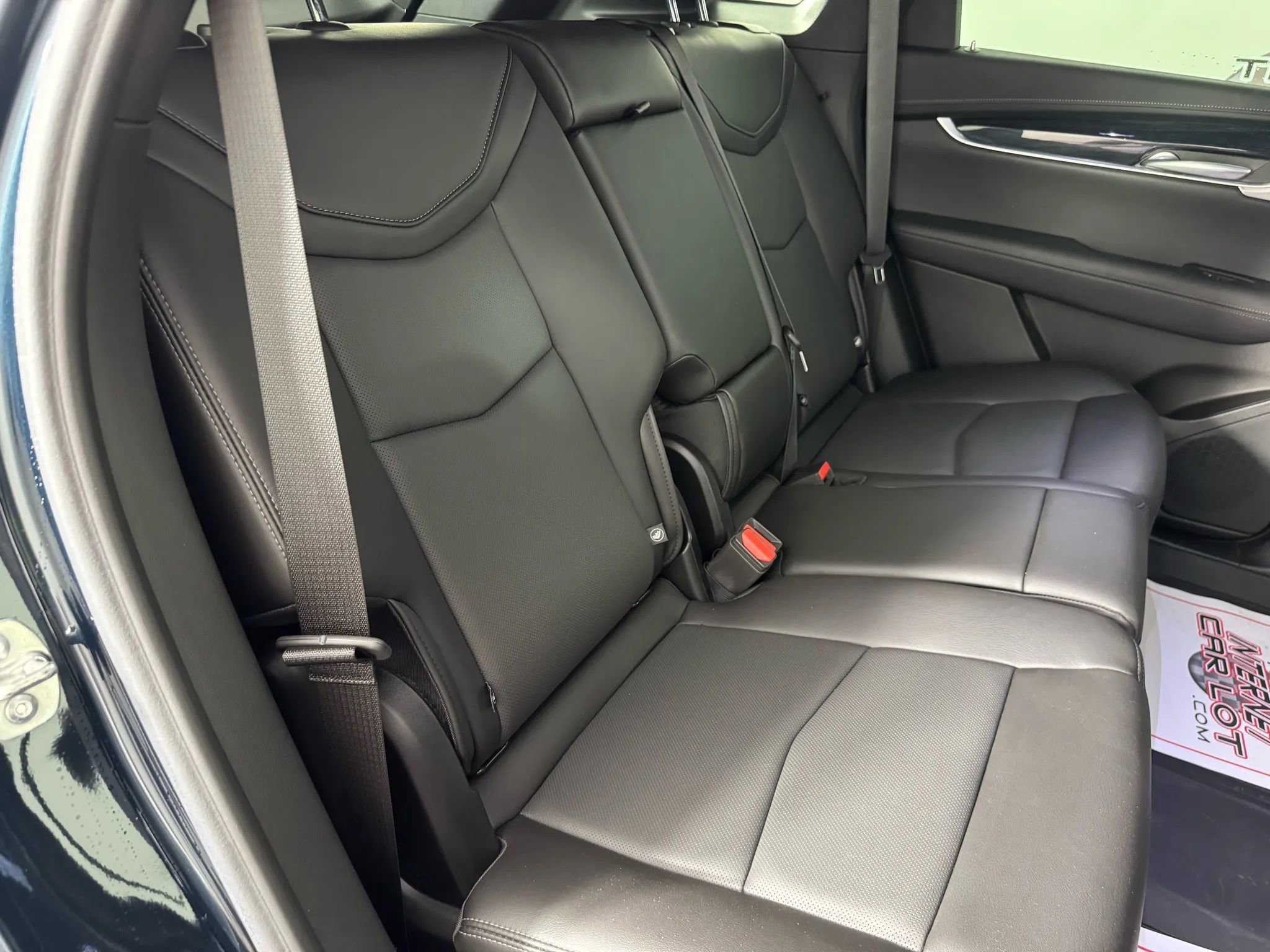 Used 2024 Cadillac XT5 Premium Luxury w/ LPO, Floor Liner Package AWD/4WD image 40
