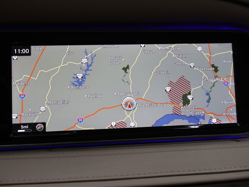 Used 2016 Mercedes-Benz S 550 4MATIC Sedan w/ Sport Package image 34