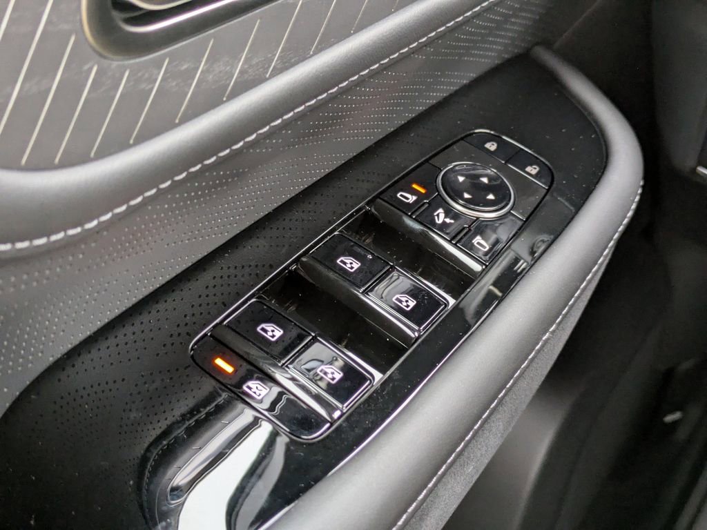 New 2026 INFINITI QX80 Autograph image 28