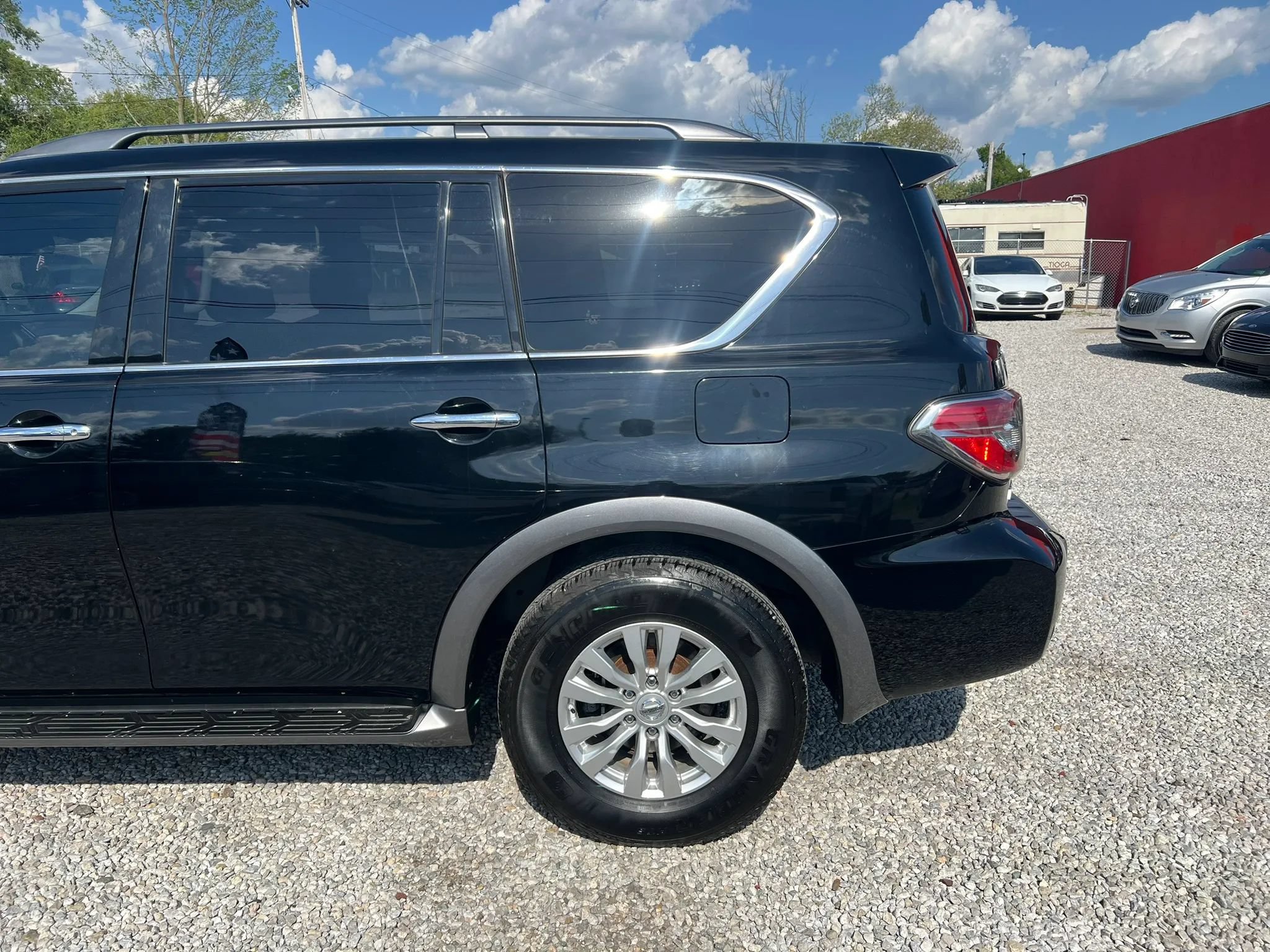 Used 2019 Nissan Armada SV w/ Driver Package RWD image 5