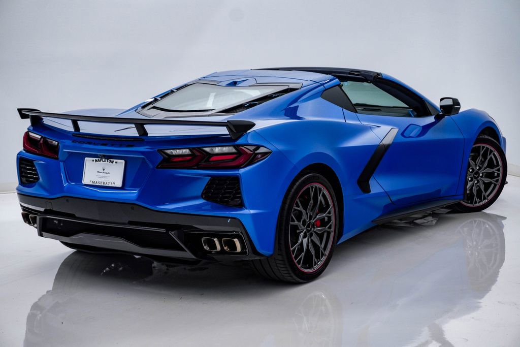 Used 2025 Chevrolet Corvette Stingray Premium Cpe w/ Z51 Performance Package RWD image 12