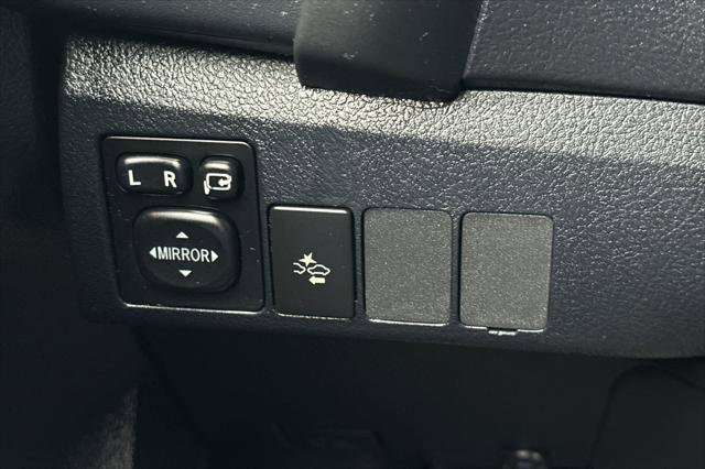 Certified 2017 Toyota Corolla iM w/ Carpet Mat Package image 29