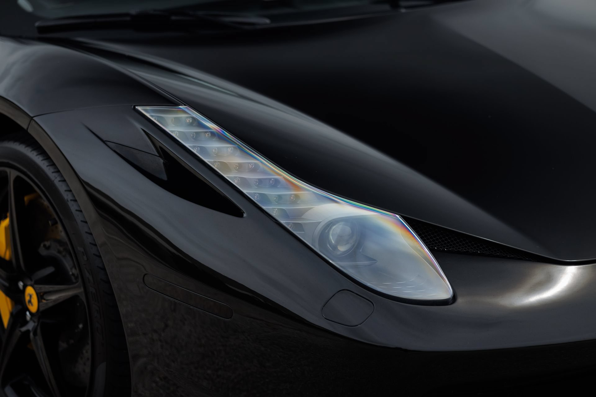 Used 2012 Ferrari 458 Italia Coupe RWD image 35