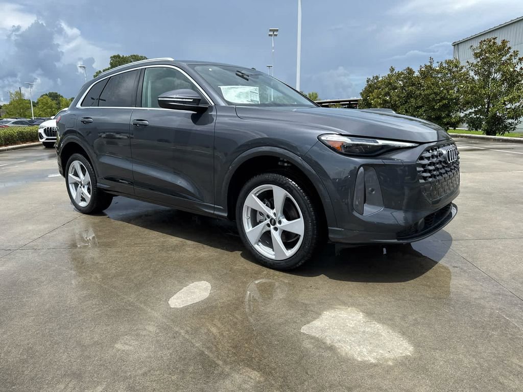 New 2025 Audi Q5 Premium Plus image 3