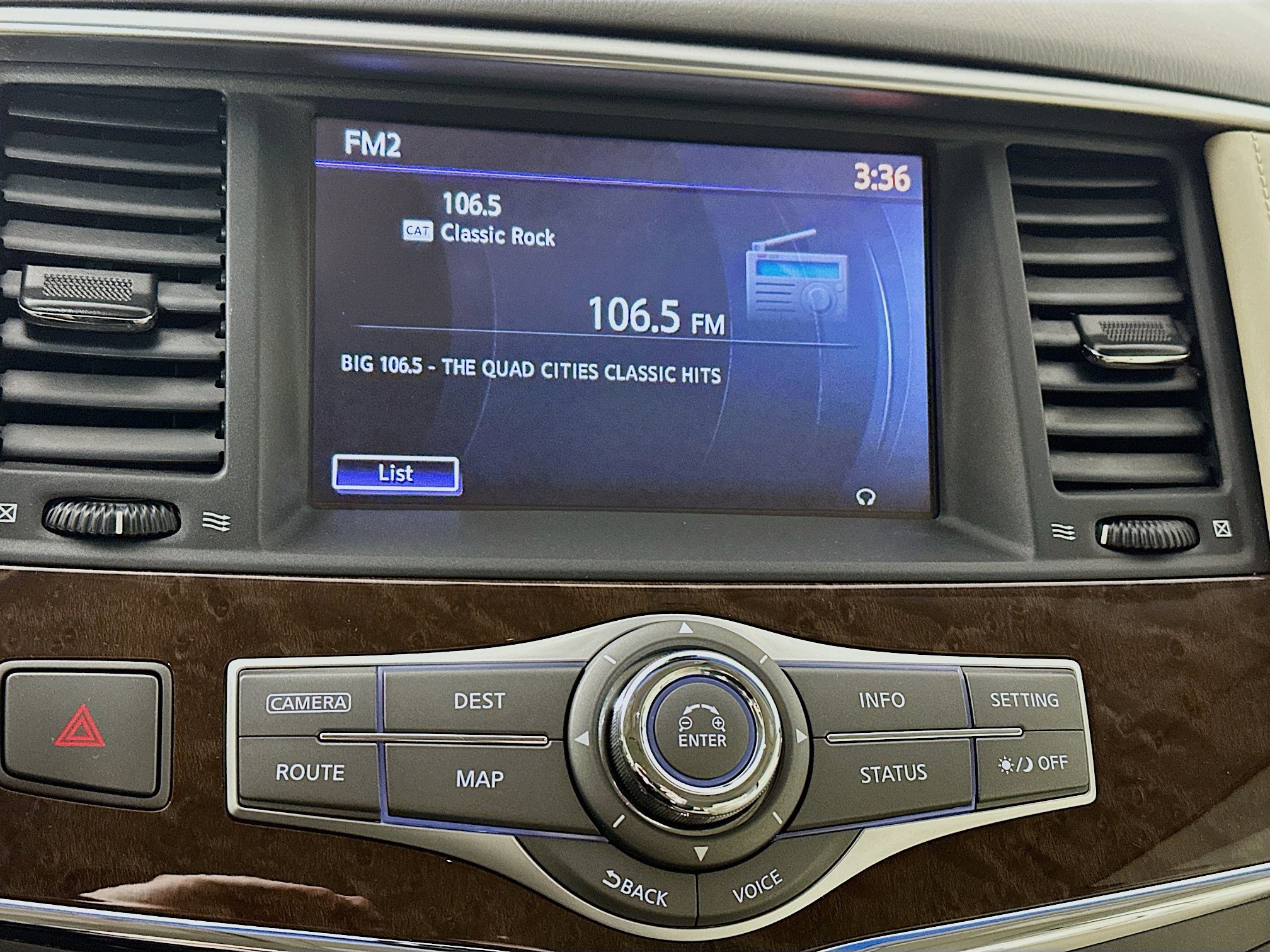 Used 2015 INFINITI QX80 Luxe w/ 22" Wheel Package image 15