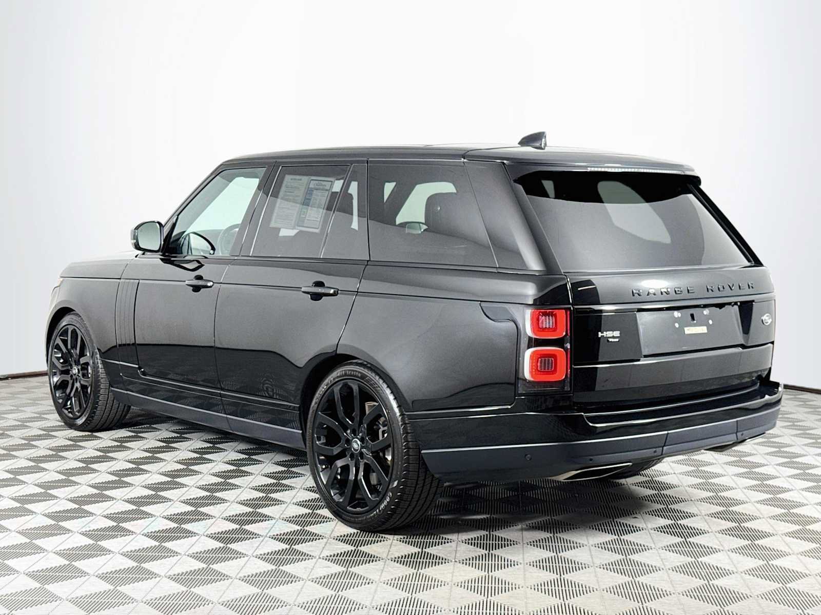 Used 2020 Land Rover Range Rover HSE AWD/4WD image 7