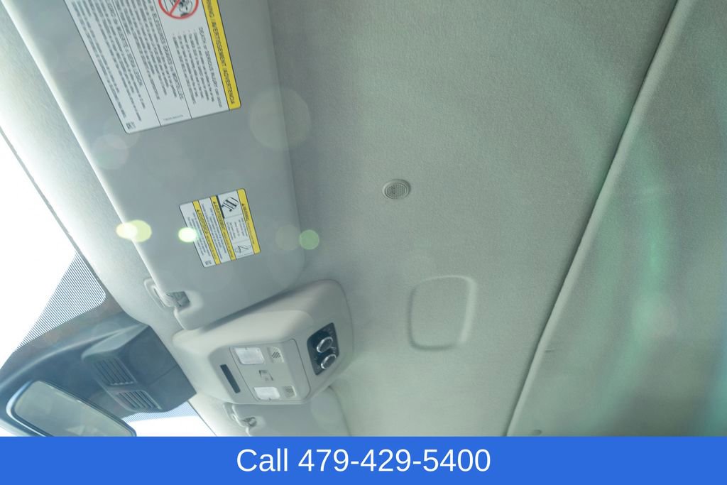 Used 2023 Ford Transit 350 XLT image 16