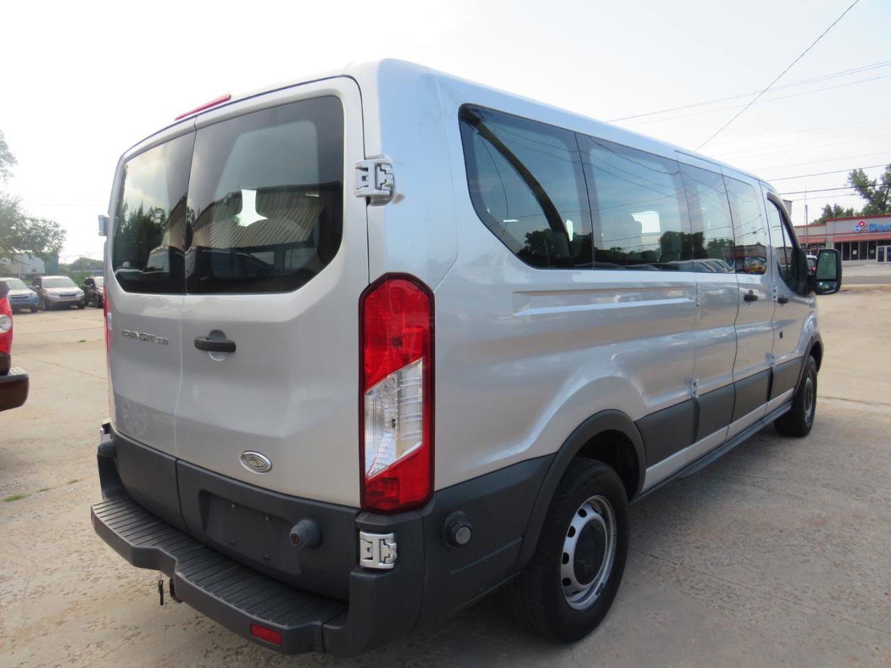Used 2015 Ford Transit 350 XL RWD image 5