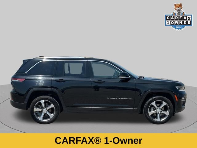 Used 2023 Jeep Grand Cherokee Limited AWD/4WD image 2