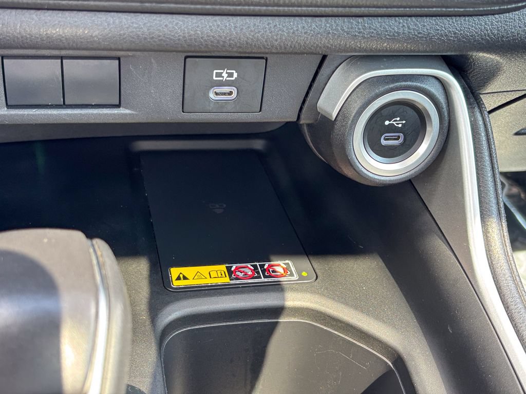 Used 2025 Toyota Grand Highlander AWD image 24