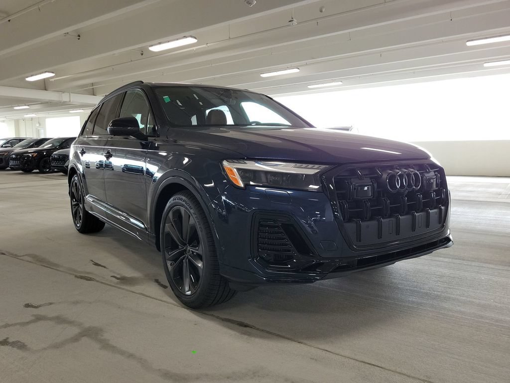 Certified 2025 Audi Q7 3.0T Prestige w/ Prestige Package AWD/4WD image 2