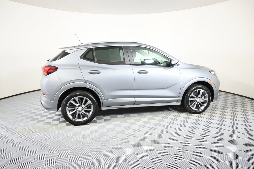 Used 2023 Buick Encore GX Select w/ Sport Touring Package image 7