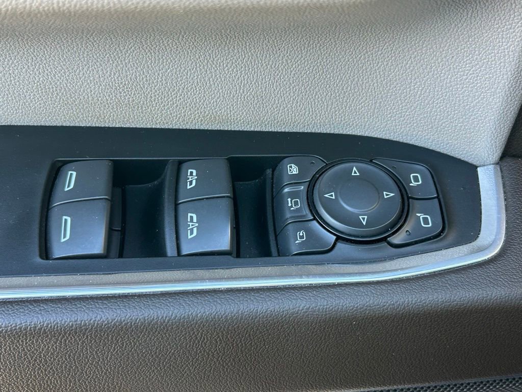 Used 2024 GMC Sierra 2500 SLT w/ SLT Premium Package image 30