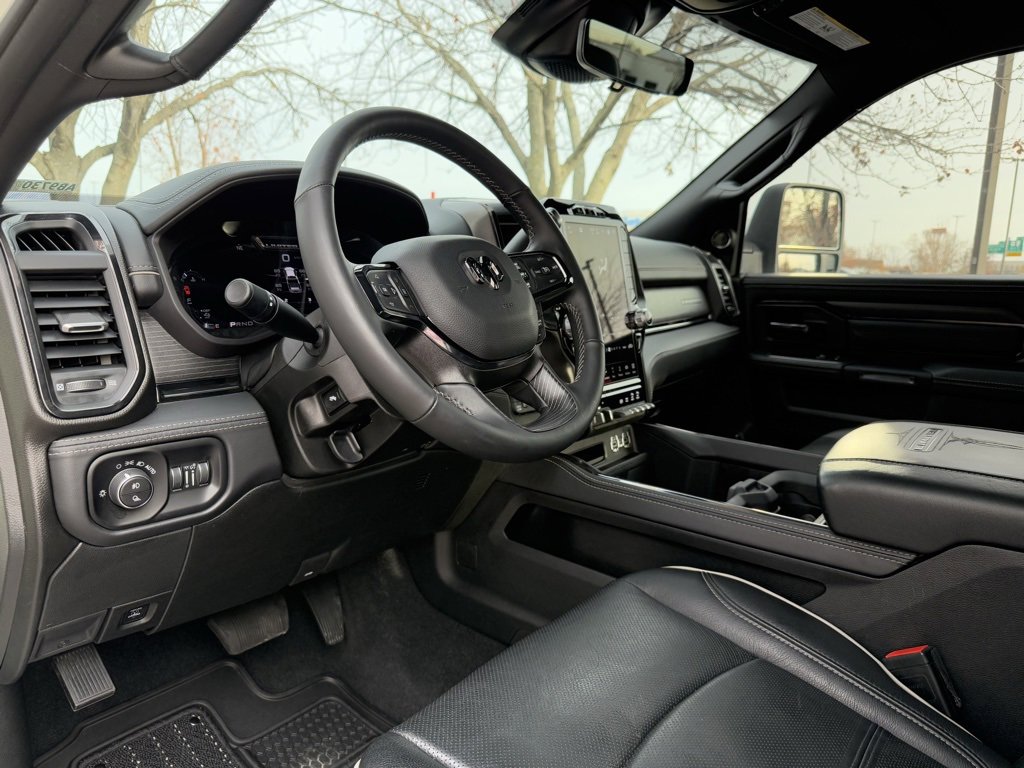 Used 2024 RAM 2500 Limited image 9