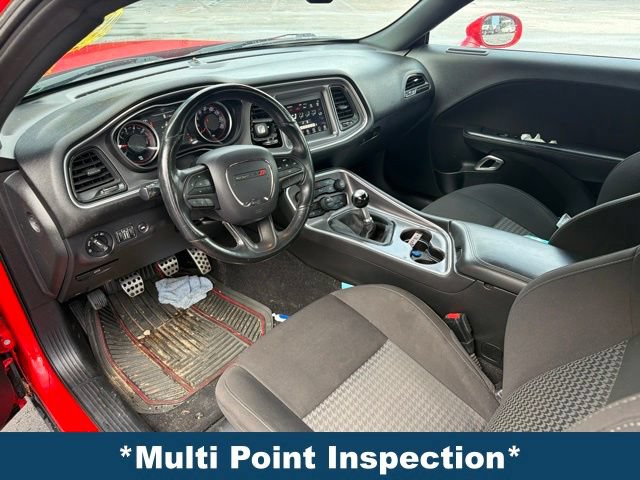 Used 2019 Dodge Challenger R/T w/ Cold Weather Group RWD image 4