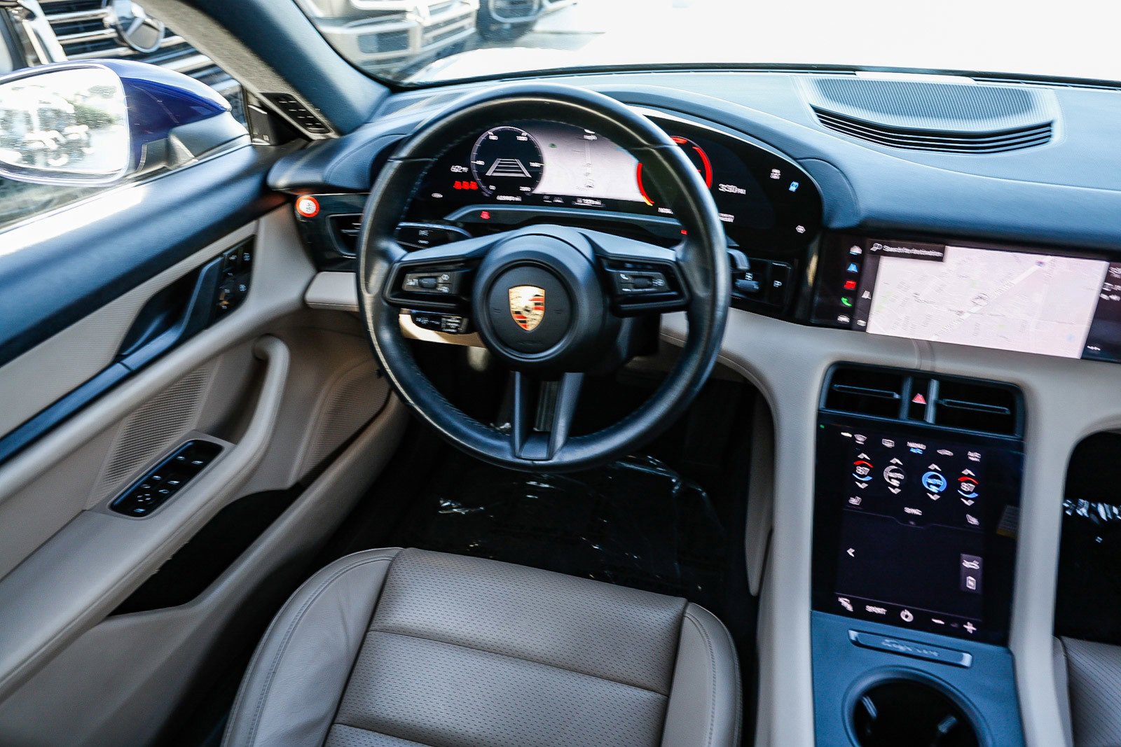 Used 2021 Porsche Taycan Base image 14