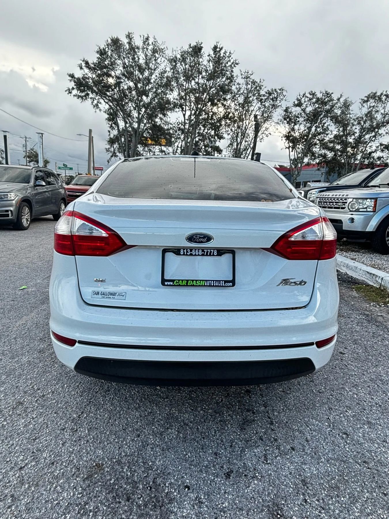 Used 2014 Ford Fiesta SE w/ Comfort Package image 8