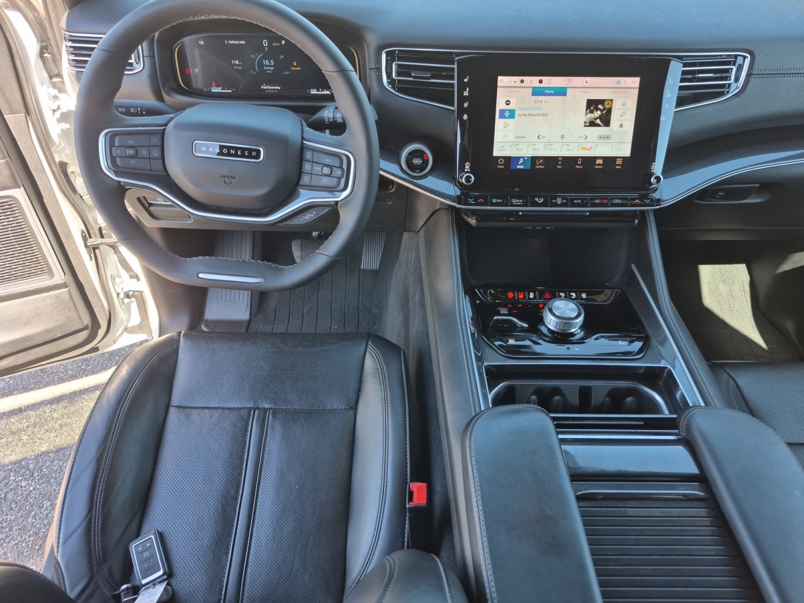 Used 2024 Jeep Wagoneer 4WD w/ Convenience Group I image 19