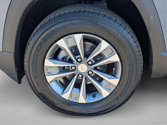 New 2026 Chevrolet Equinox LT w/ Convenience Package II image 9