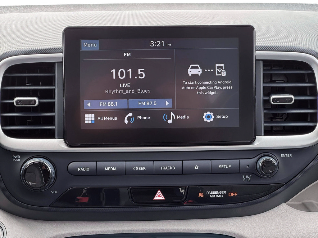 New 2026 Hyundai Venue SEL FWD image 19