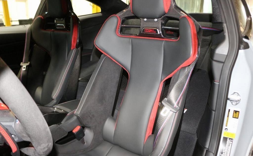 Used 2023 BMW M4 CSL image 9