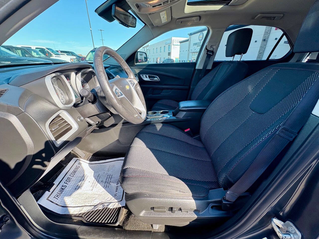 Used 2017 Chevrolet Equinox LT w/ Convenience Package image 11