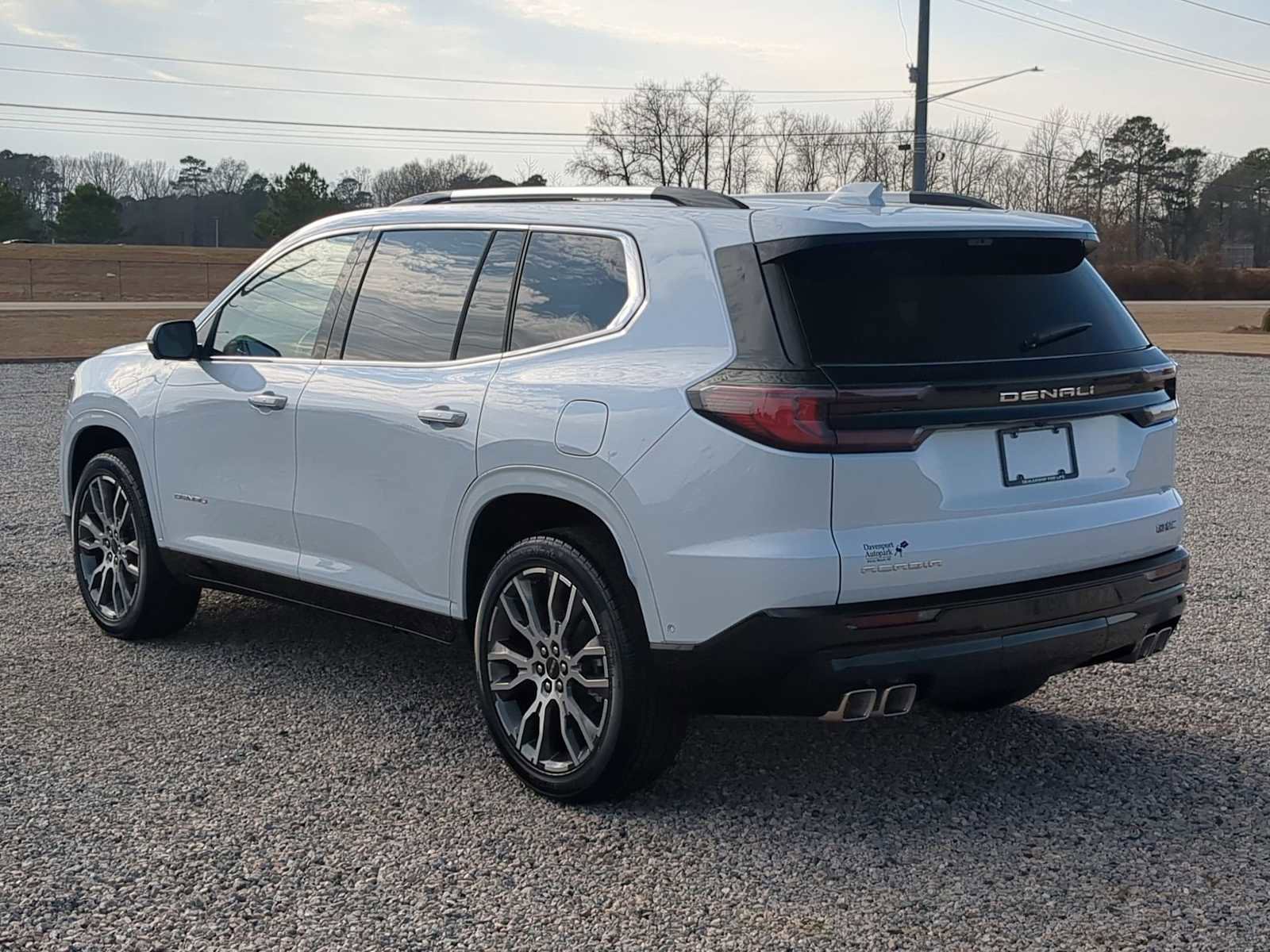 New 2026 GMC Acadia Denali Ultimate w/ LPO, Floor Liner Package image 6