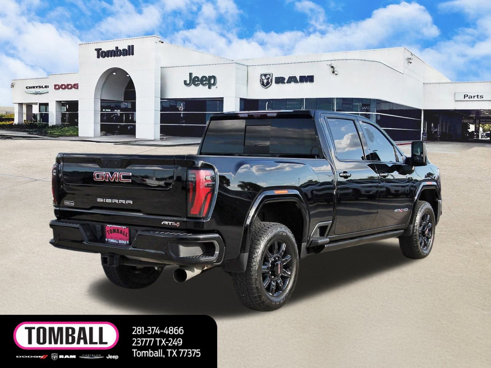 Used 2025 GMC Sierra 2500 AT4 w/ AT4 Premium Plus Package image 7