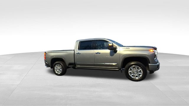 Used 2024 Chevrolet Silverado 2500 High Country w/ High Country Premium Package image 33