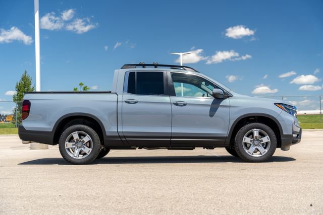 Used 2025 Honda Ridgeline RTL image 4