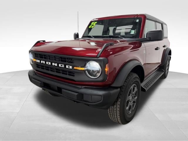 Used 2025 Ford Bronco Big Bend image 2