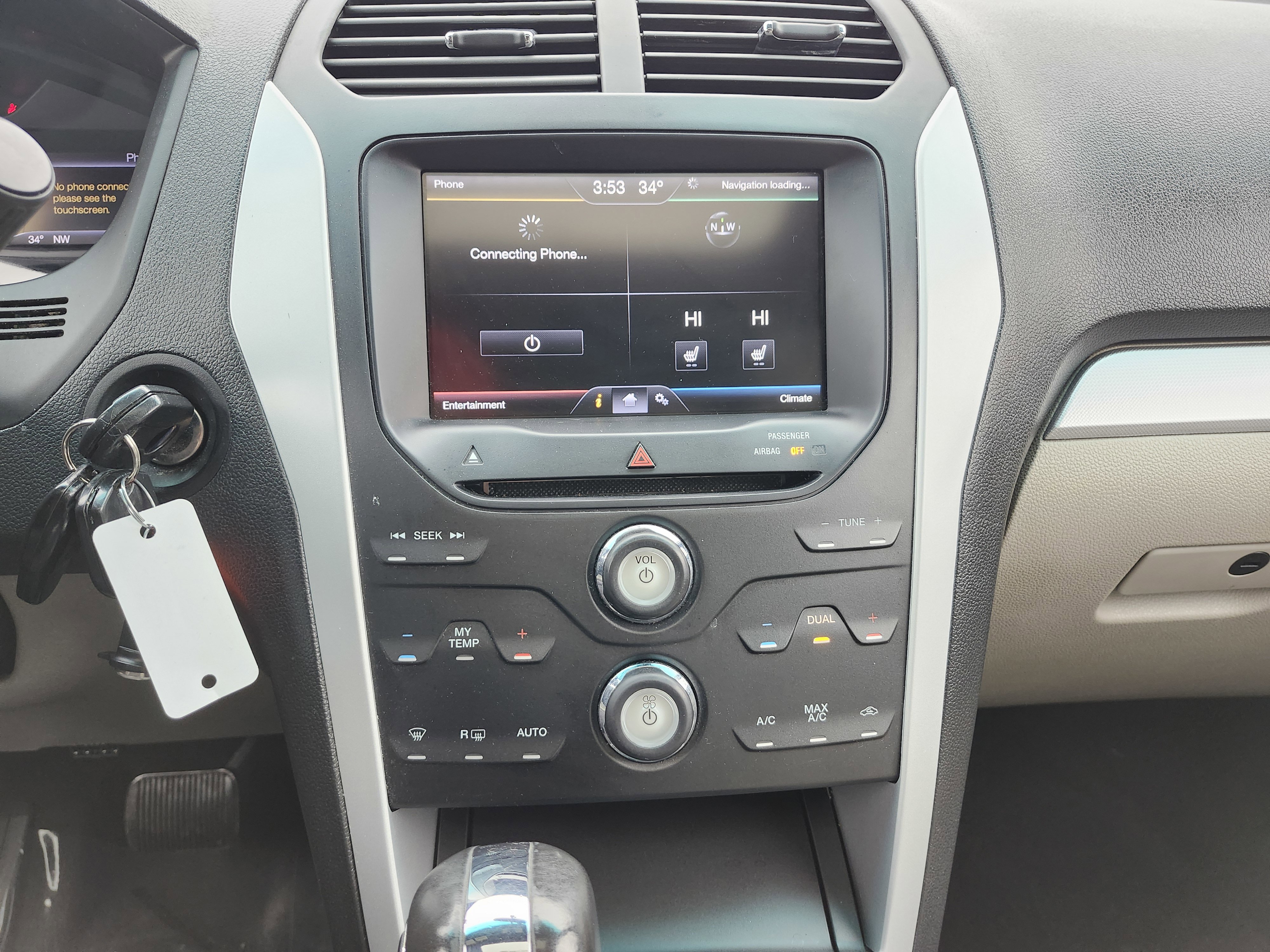 Used 2013 Ford Explorer XLT image 34