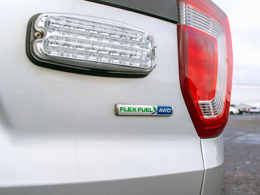 Used 2017 Ford Explorer Base image 5