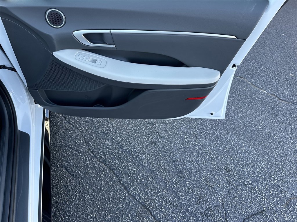Used 2025 Hyundai Sonata SEL image 14