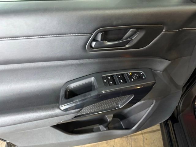 Certified 2023 Nissan Pathfinder SV AWD/4WD image 9