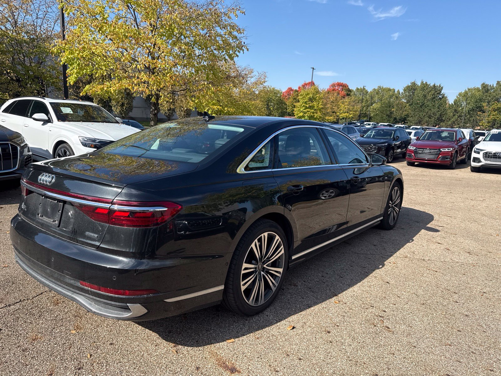 Used 2023 Audi A8 L 3.0T w/ Comfort Plus Package AWD/4WD image 4